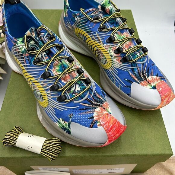 Men’s Gucci blue run low top sneakers size 10.5 made in Italy - Picture 2 of 8